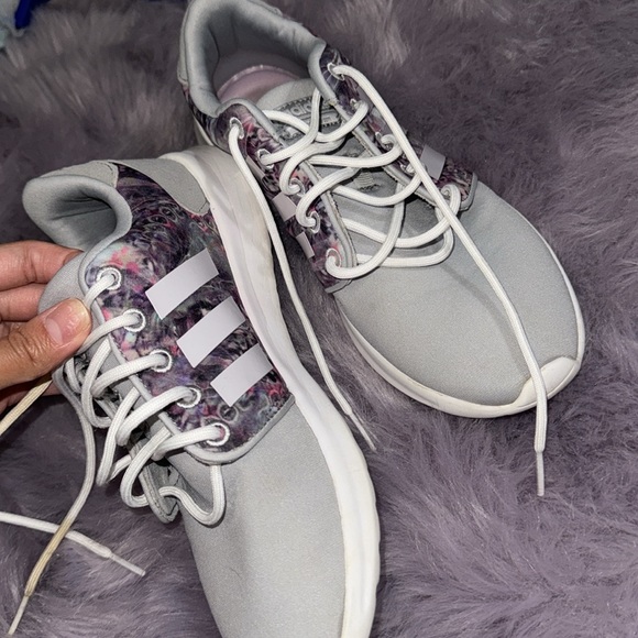 Adidas Cloudfoam Shoes - Picture 6 of 9